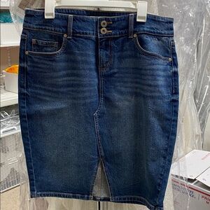 Torrid Blue Denim Skirt Size 12